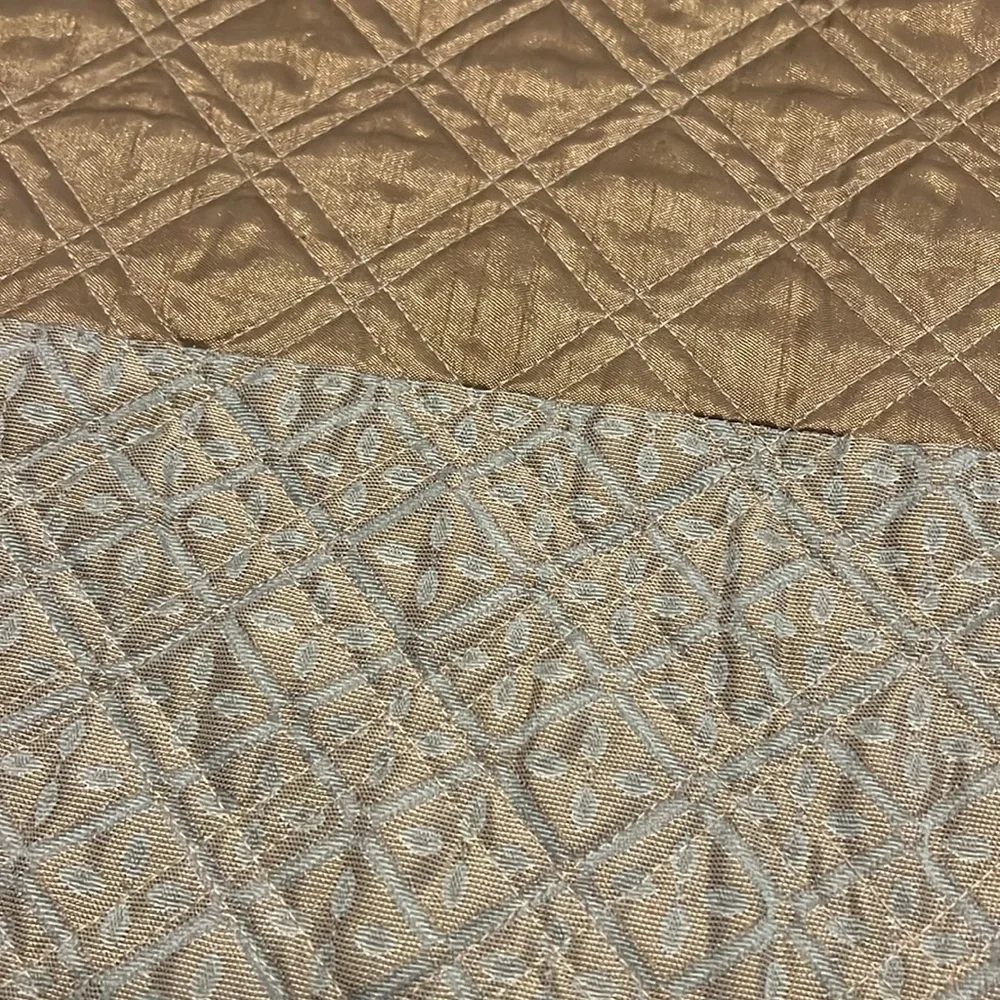 Coverlet: Vintage High-end Queen Bed Cover—Double Diamond Quilting!